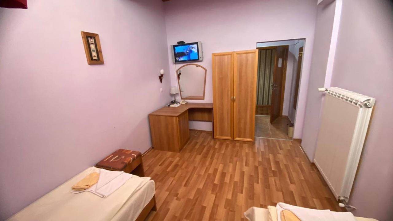 Хотел Галина Палас Srem Pokój zdjęcie
